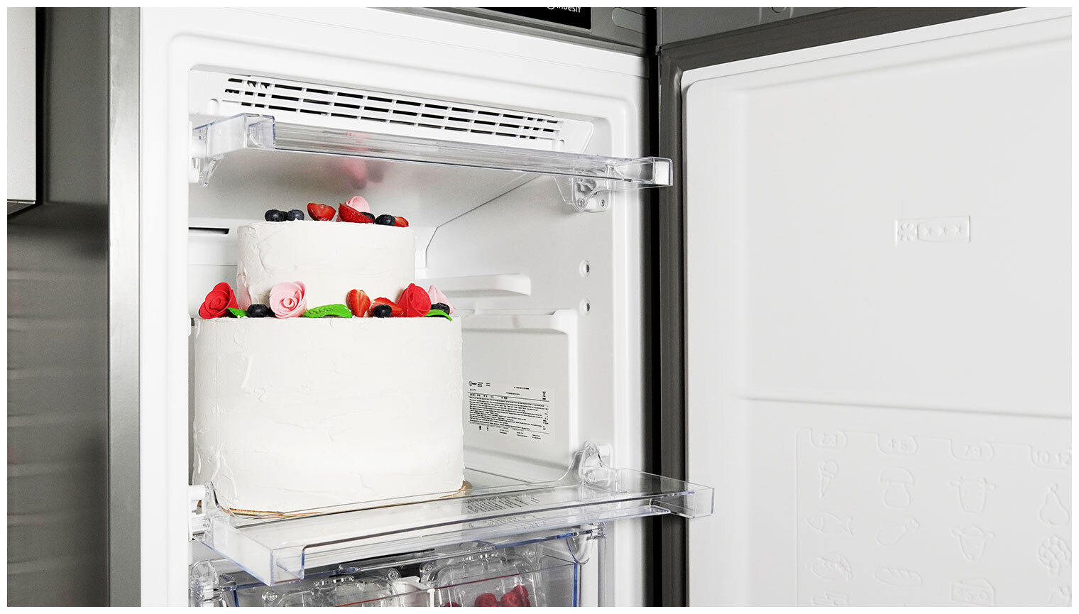 морозильная камера indesit dfz 5175, купить в Красноярске морозильная камера indesit dfz 5175,  купить в Красноярске дешево морозильная камера indesit dfz 5175, купить в Красноярске минимальной цене морозильная камера indesit dfz 5175